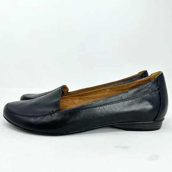 Naturalizer Women's Saban Black Leather Slip On Flats Loafers - Picture 11 of 15